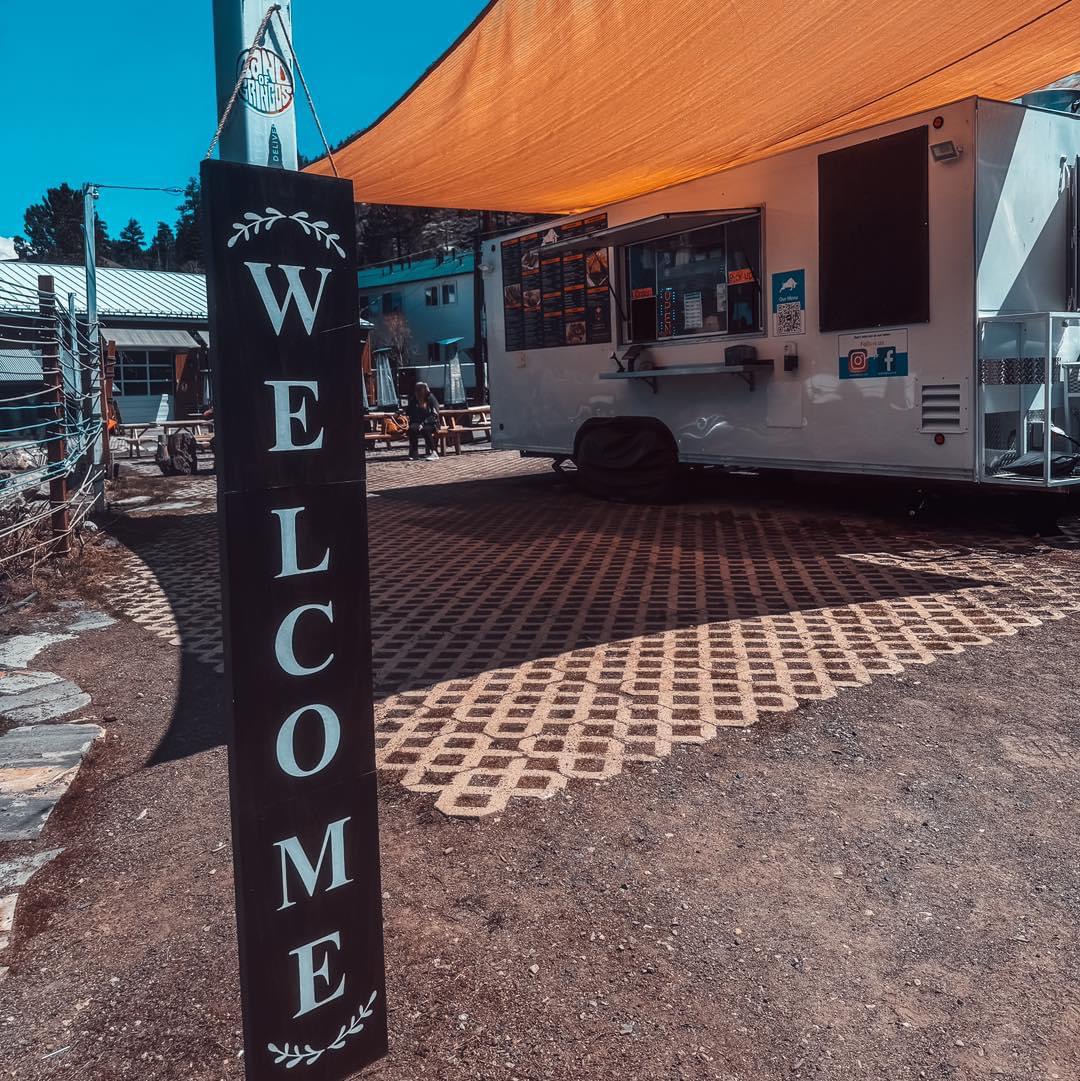 La Parrilla Grill & Tacos